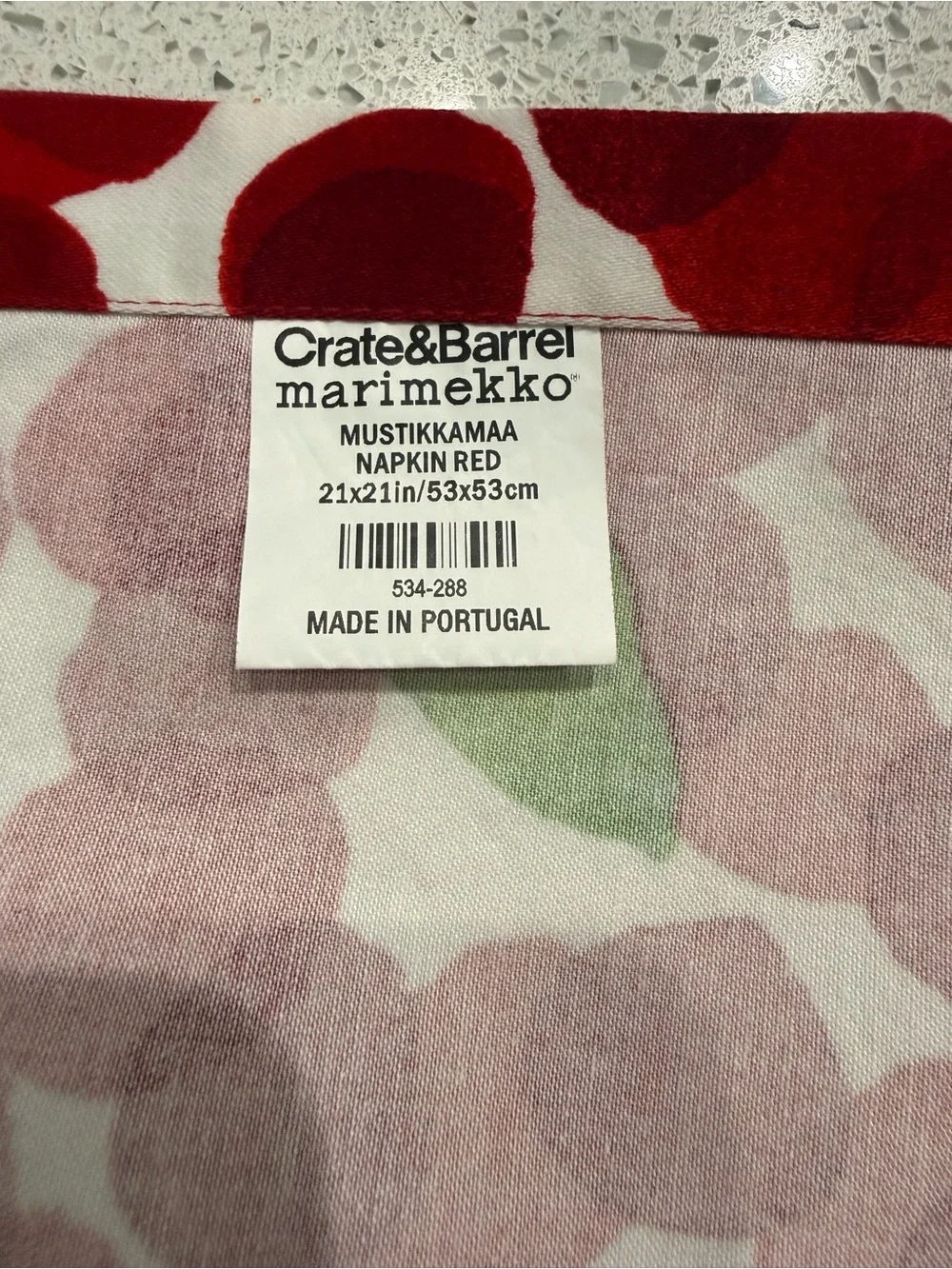 MARIMEKKO MUSTIKKAMAA CRATE &BARREL Set of 6 Napkins